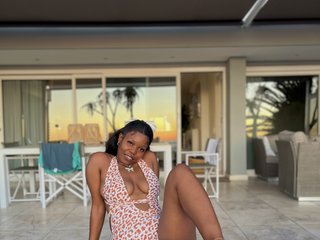 Еротски видео разговор Mimiea