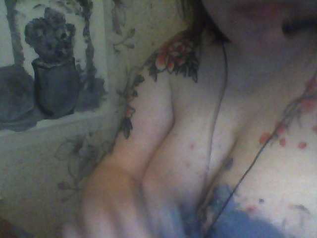 Емитувани слики од екранот MimiTender