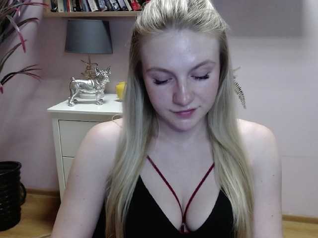 Фотографии MindyPleasure Let's have rel some fun #tease #cfnm #domina #blondie #sexy #young #joi #cei #cbt #cuckold #fetish #natural #twerk