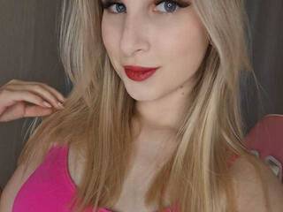 Еротски видео разговор MiraSpaceGirl