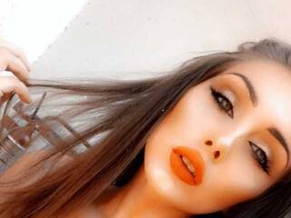 Еротски видео разговор MiraBOMB