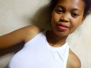 Еротски видео разговор Miradah