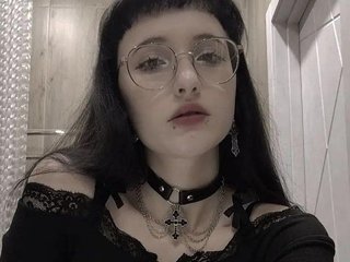 Еротски видео разговор MiraJade