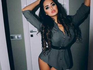 Еротски видео разговор MirandaFleks