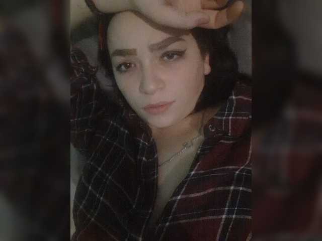 Емитувани слики од екранот miroslava11