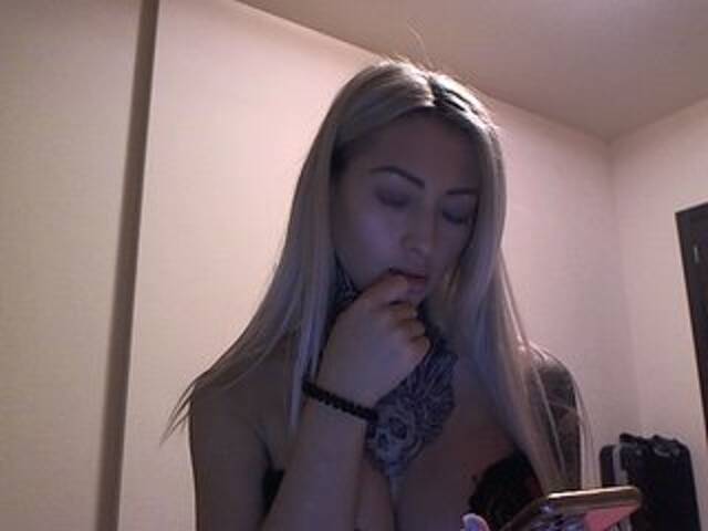 Емитувани слики од екранот miskis