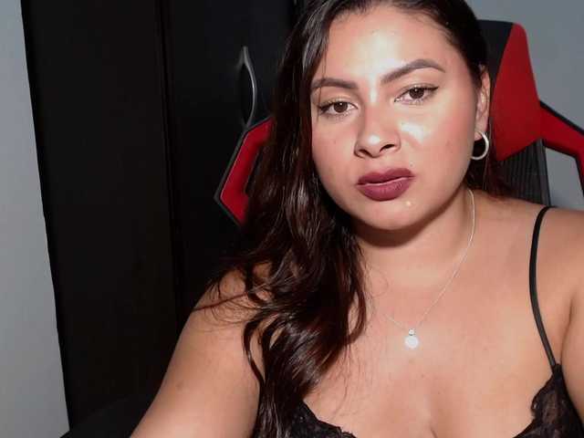 Емитувани слики од екранот miss-daniela