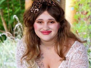 Еротски видео разговор MissZuleea