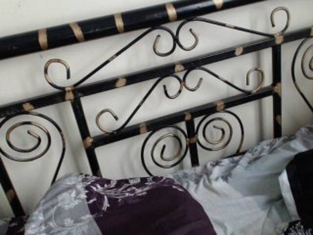 Емитувани слики од екранот Crazyfoi