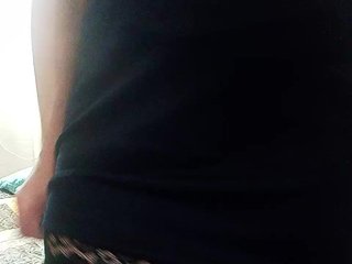 Еротски видео разговор KonFeetaa