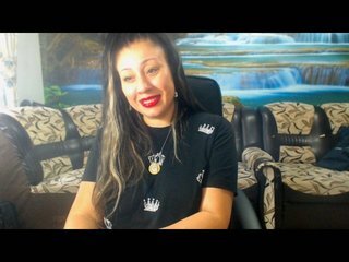 Еротски видео разговор MoistMady