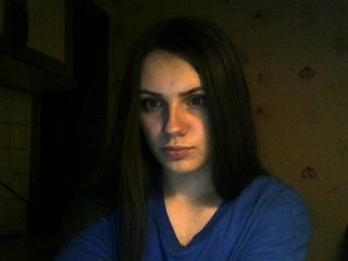 Емитувани слики од екранот Molly2