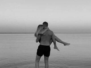 Еротски видео разговор _M_O_L_O_K_O_