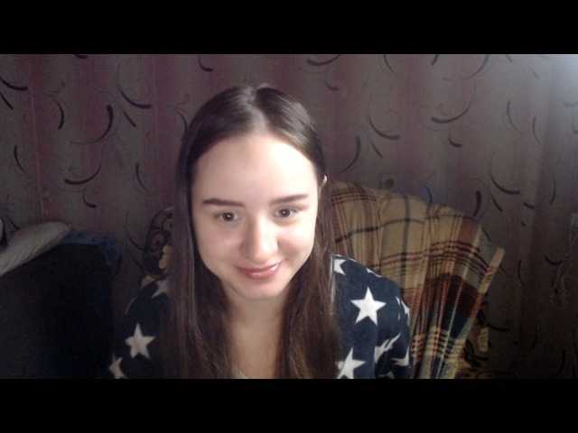 Емитувани слики од екранот Molyboobs