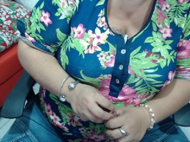 Емитувани слики од екранот monalindagold