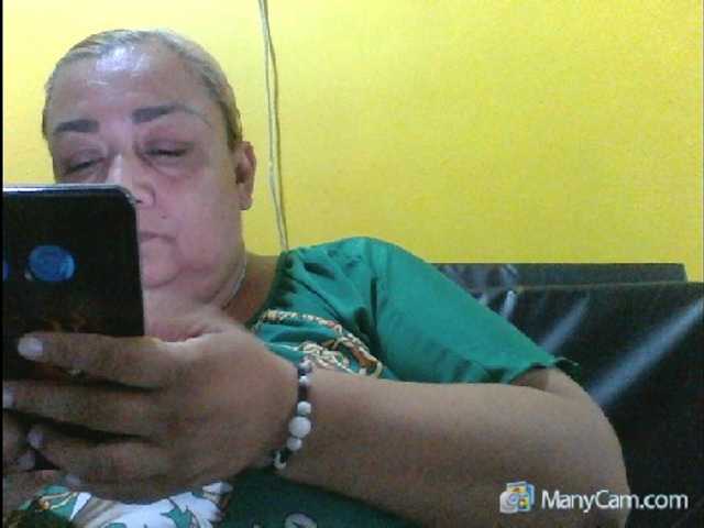 Емитувани слики од екранот monalindagold