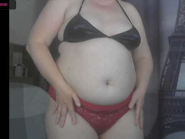 Емитувани слики од екранот MonaSans