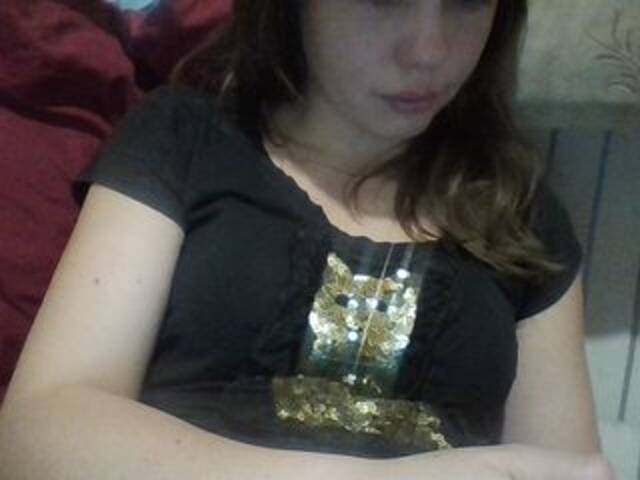 Емитувани слики од екранот moneykka