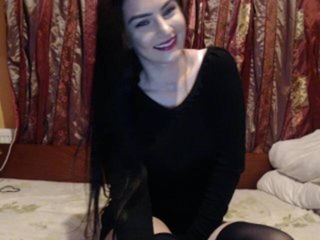 Емитувани слики од екранот MonroeMary