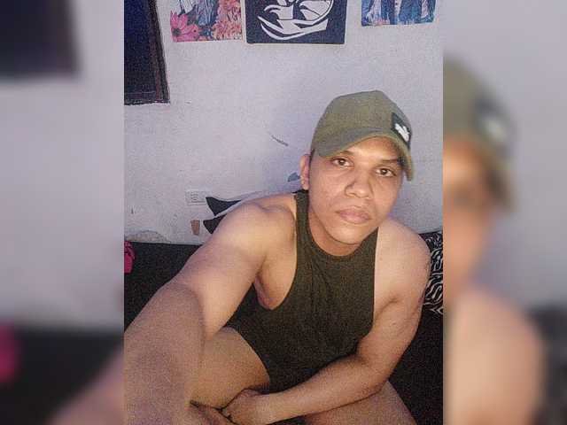 Фотографии MrFoxyX69 cum show! #latino #nuevo #cum