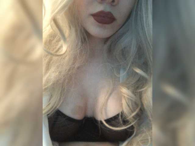 Емитувани слики од екранот MrsJennifeer