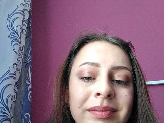 Емитувани слики од екранот MsEtta