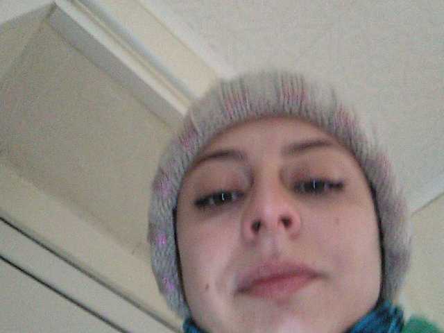 Емитувани слики од екранот MsEtta