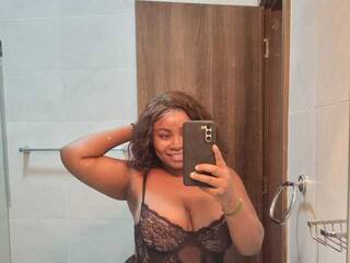 Еротски видео разговор Honeyglowlive