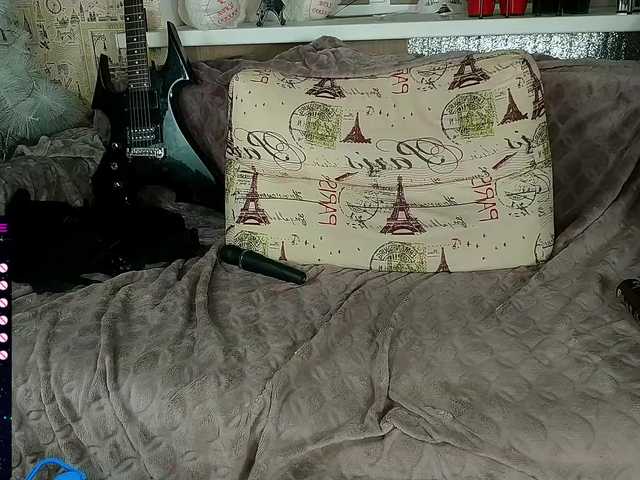 Емитувани слики од екранот Mystery-FM