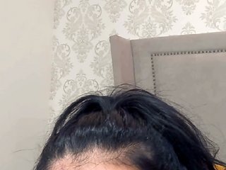 Емитувани слики од екранот NadiaCaprice