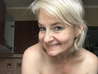 Еротски видео разговор NadinKeddo