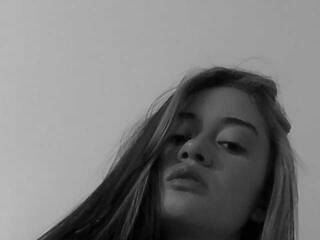 Еротски видео разговор Naomi-Carly