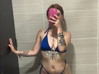 Еротски видео разговор Naomy-Cute