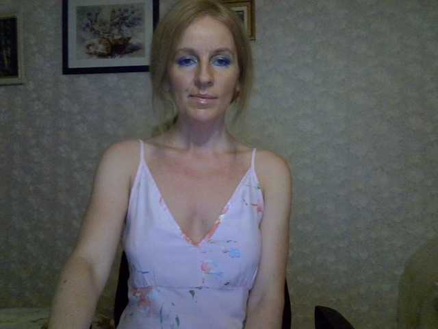 Фотографии Nata85085 Welcome to my room) Write to PM before private Показать грудь 500.