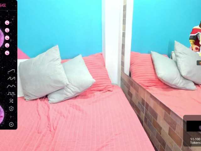 Емитувани слики од екранот NatalySumers