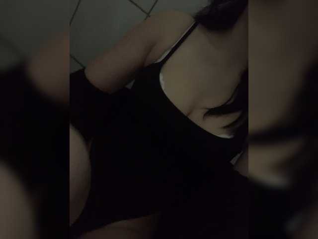 Емитувани слики од екранот Natashaaa1