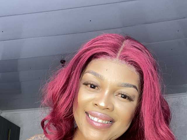 Фотографија на профилот Naughty-Mel