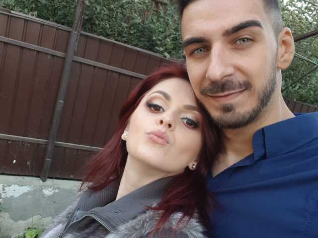 Фотографија на профилот NaughtyCoupleXxx