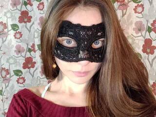 Еротски видео разговор Nellinevdele