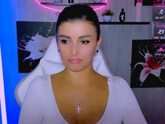 Емитувани слики од екранот NestiSharm