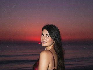 Еротски видео разговор NestiSharm