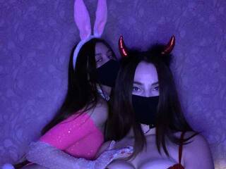 Еротски видео разговор Nick-Alice