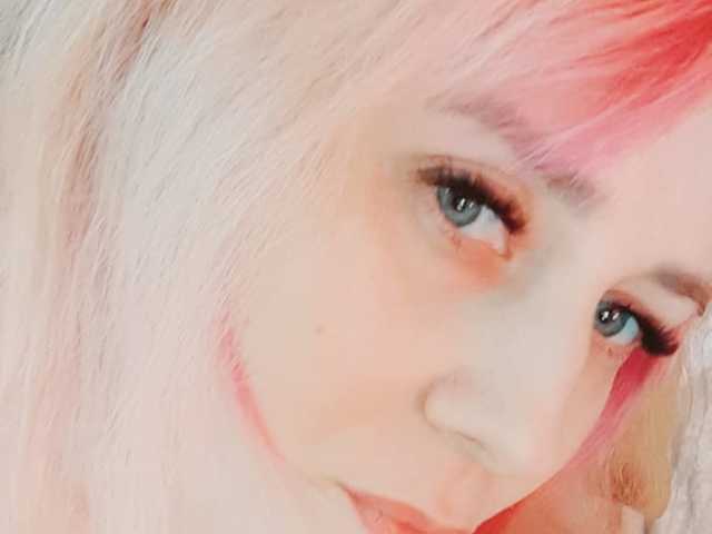 Фотографија на профилот Nicolette69V