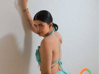 Еротски видео разговор Nicolane-Palmer1