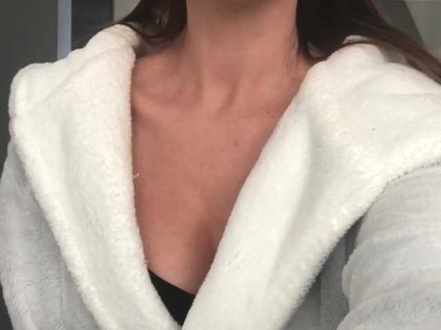 Емитувани слики од екранот nicole21x