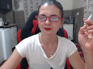 Емитувани слики од екранот nightdew