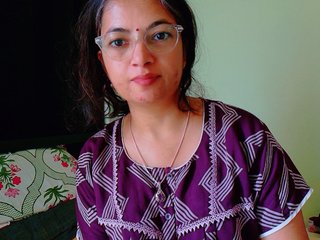 Еротски видео разговор Niharika