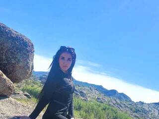 Еротски видео разговор Nika-Marrkinson