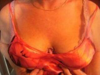 Еротски видео разговор nikasexx