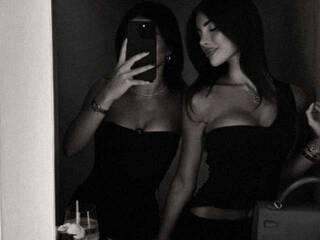 Еротски видео разговор NikaXXXlika